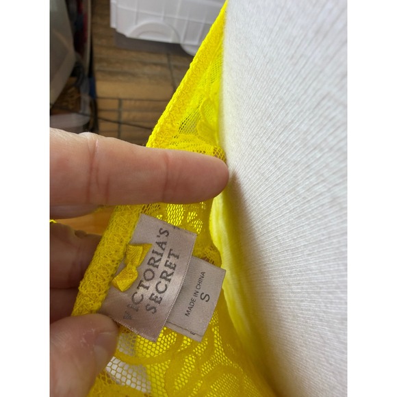 Victorias Secret Neon Yellow Lace Cami Lingerie Nightgown Sz S Romantic Angel - Picture 6 of 7